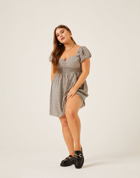 Plus Size Sweetheart Tie Back Dress